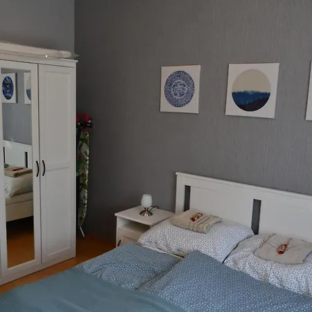 Krisztina Apartamento *